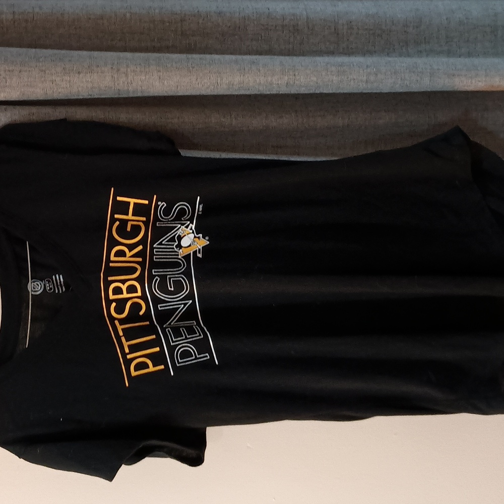 Pittsburgh penguins shirt